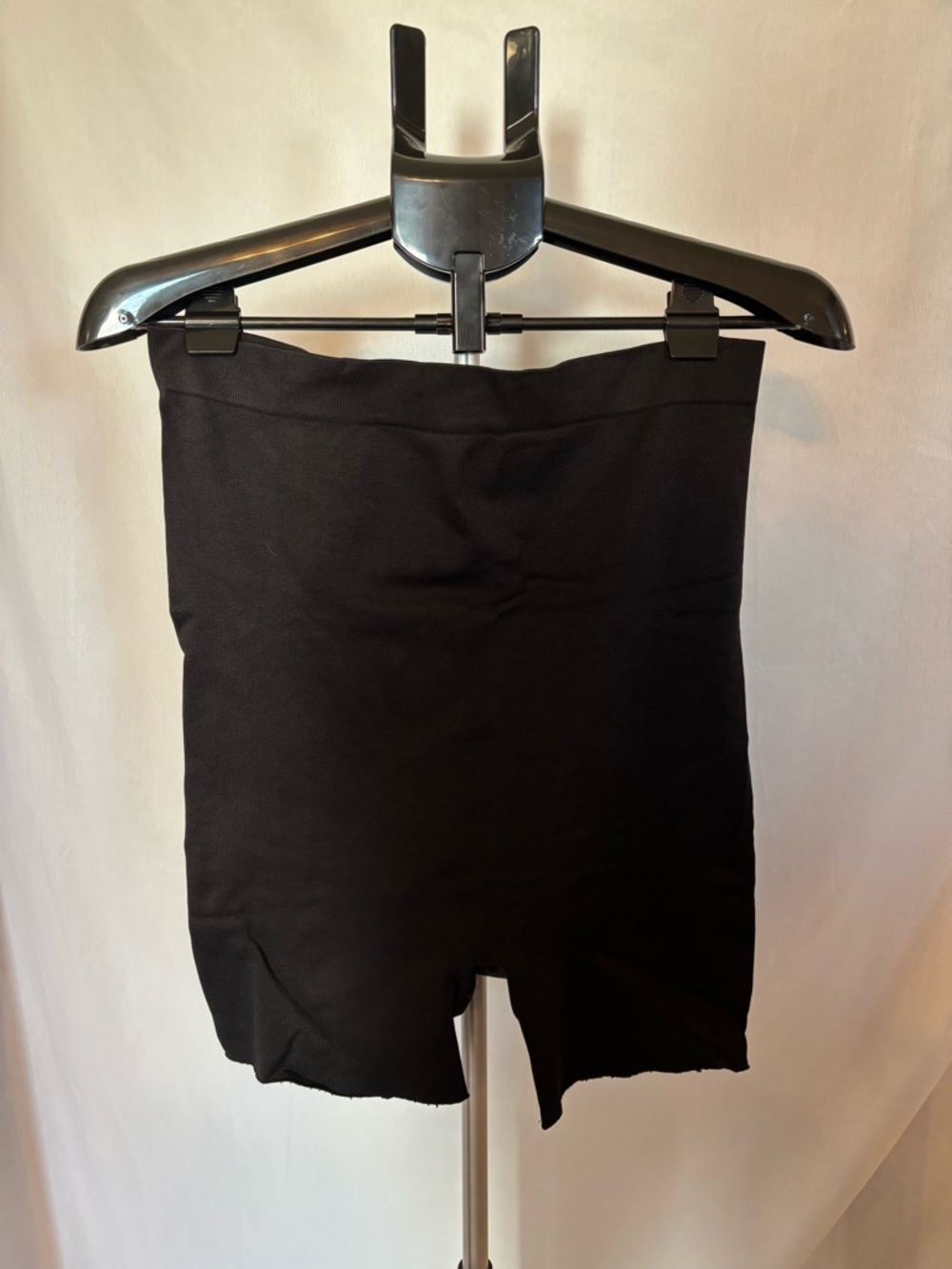 Time and Tru Black High-Waist Maternity Shaping Shorts